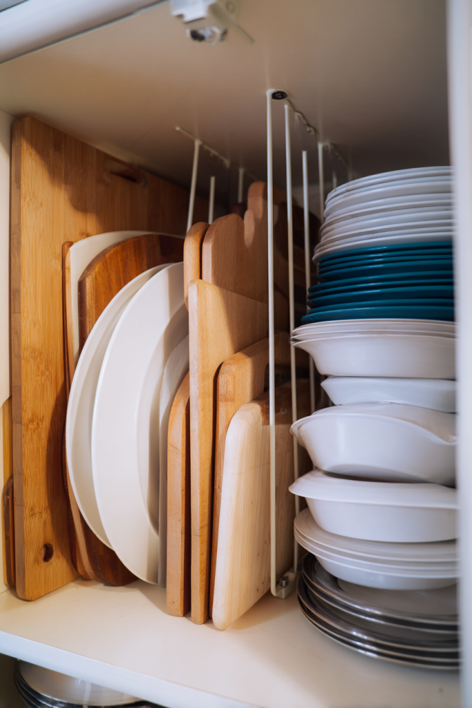 tiny kitchen organizing hacks