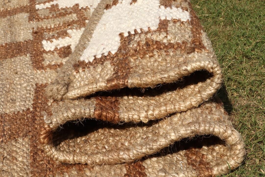 Flat weave outdoor rug showing no backing and breathable construction